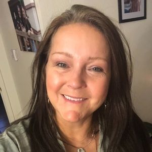 Meet your Posher, Vickie